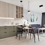 Premium Platany By Renters Apartmán *